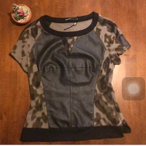 Karen Millen T shirt